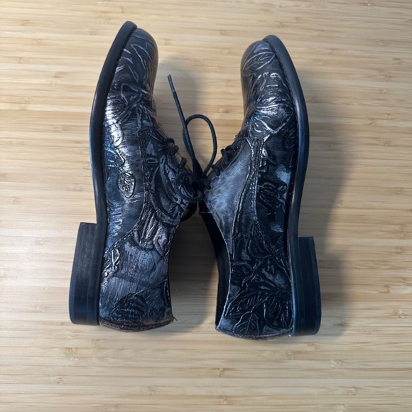 Patricia Nash Oxfords Size 6M - Picture 7 of 7